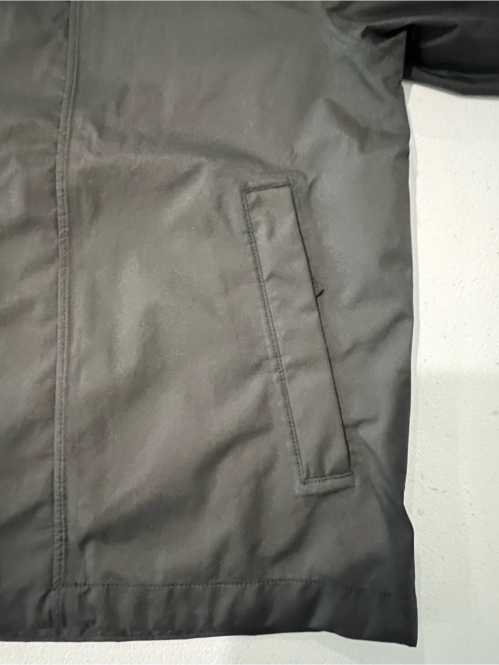 The North Face Black Hooded Raincoat Jacket boys 7-8 - Picture 8 of 12